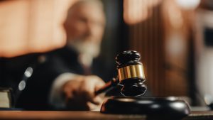 When Should You Hire a Criminal Defense Attorney?